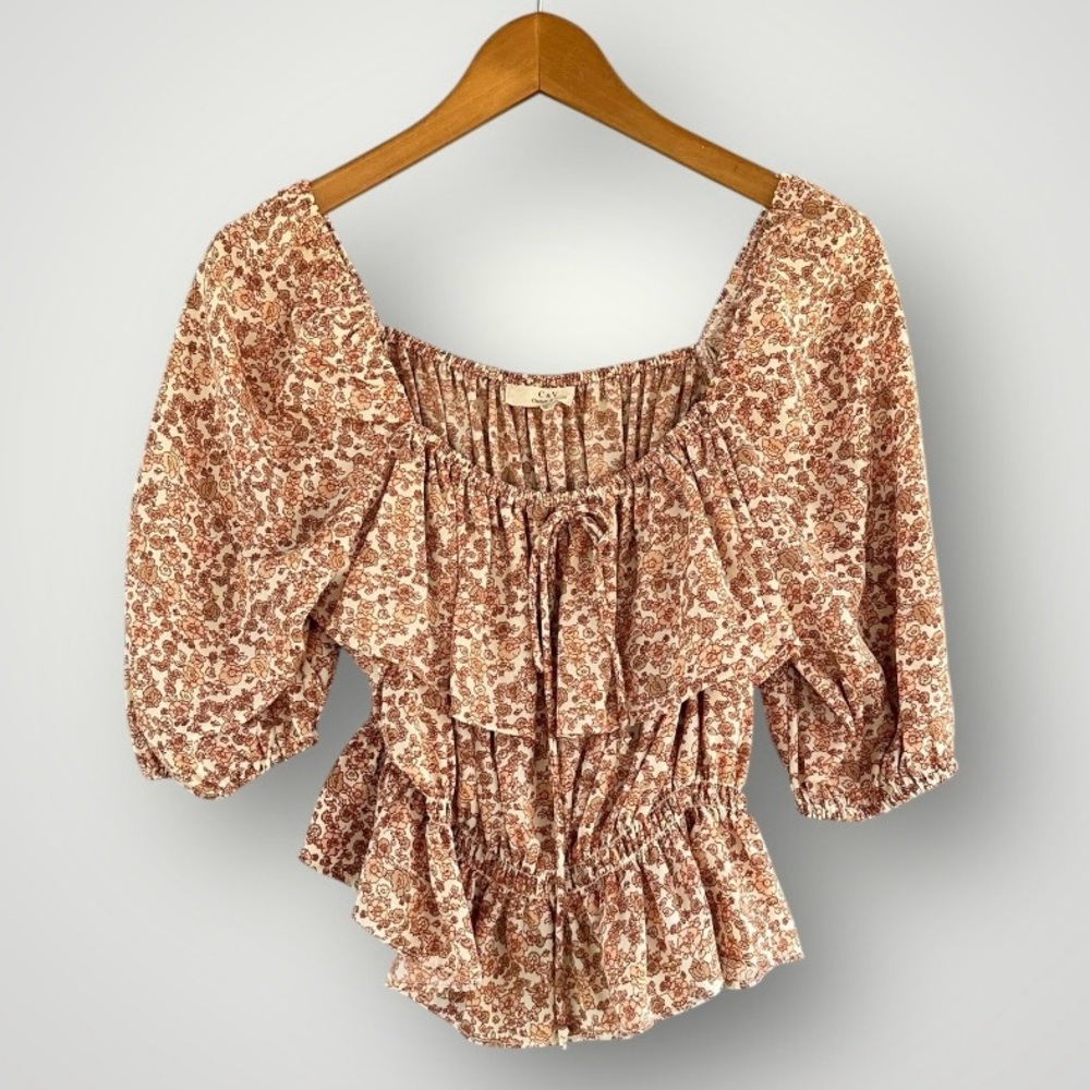 Chelsea & Violet Floral Peasant Top size S